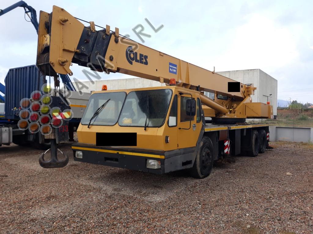 COLES 830 - 33 Ton (Categoria: Gru Telescopiche)