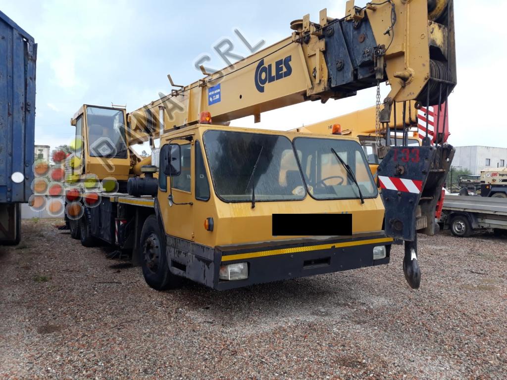 COLES 830 - 33 Ton (Categoria: Gru Telescopiche)