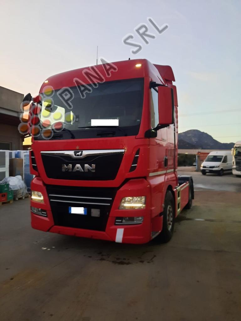 MAN TGX 18 460 (Categoria: Trattori stradali)