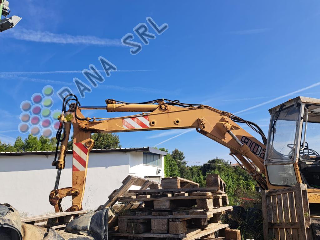 LIEBHERR 902 (Categoria: Escavatori)