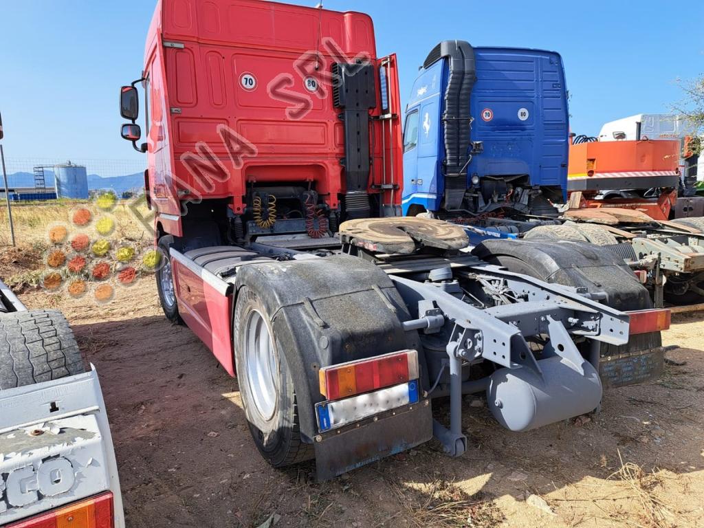 DAF XF105 460 (Categoria: Trattori stradali)
