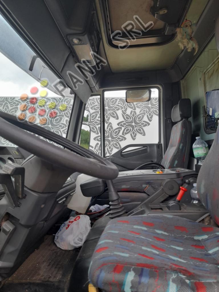 IVECO 120E24 (Categoria: Camion Isotermici)