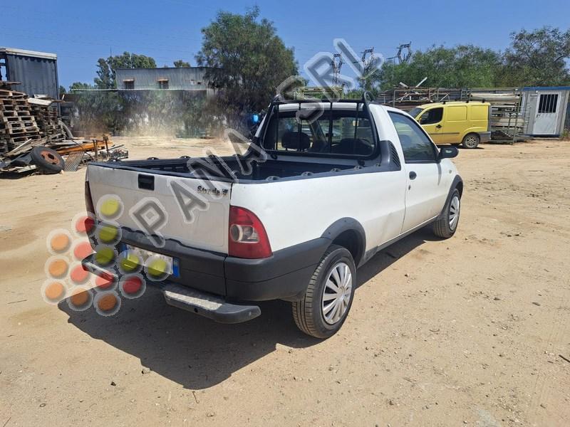 FIAT STRADA (Categoria: Furgonati)