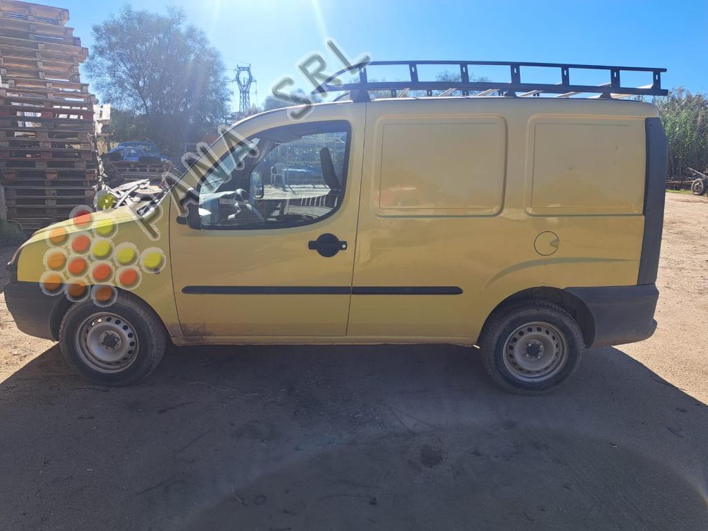 FIAT DOBLO' (Categoria: Furgonati)
