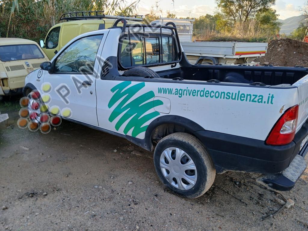 FIAT STRADA 2004 (Categoria: Furgonati)
