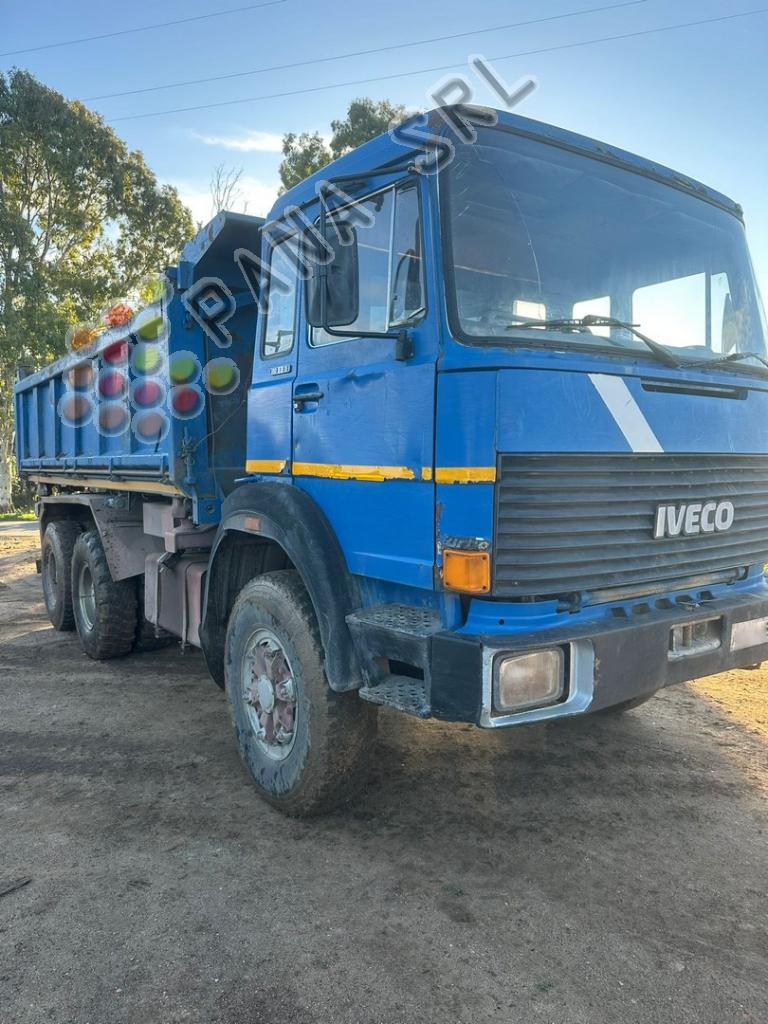 IVECO 330 35 (Categoria: Camion ribaltabili e fissi)
