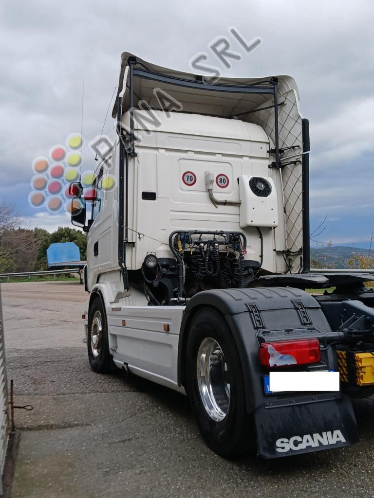 SCANIA R 560 (Categoria: Trattori stradali)