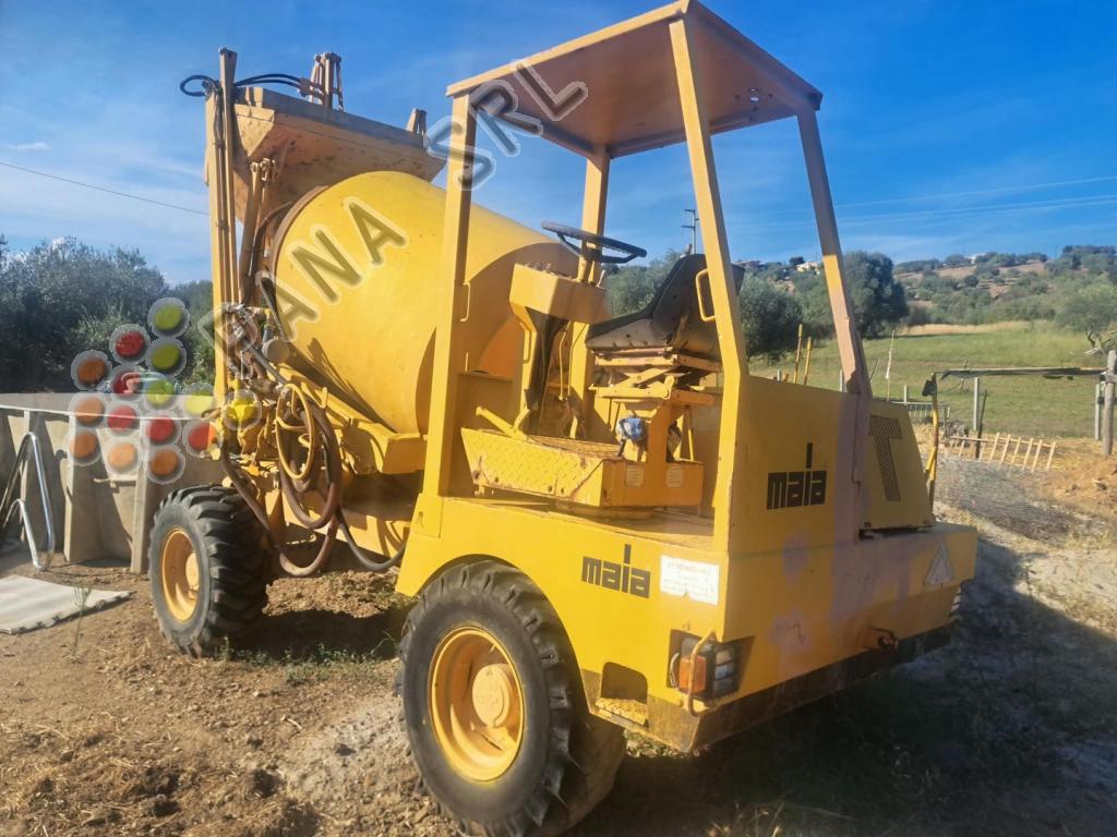 Dumper Betoniera Fiori 2 mc (Categoria: Macchine edili)